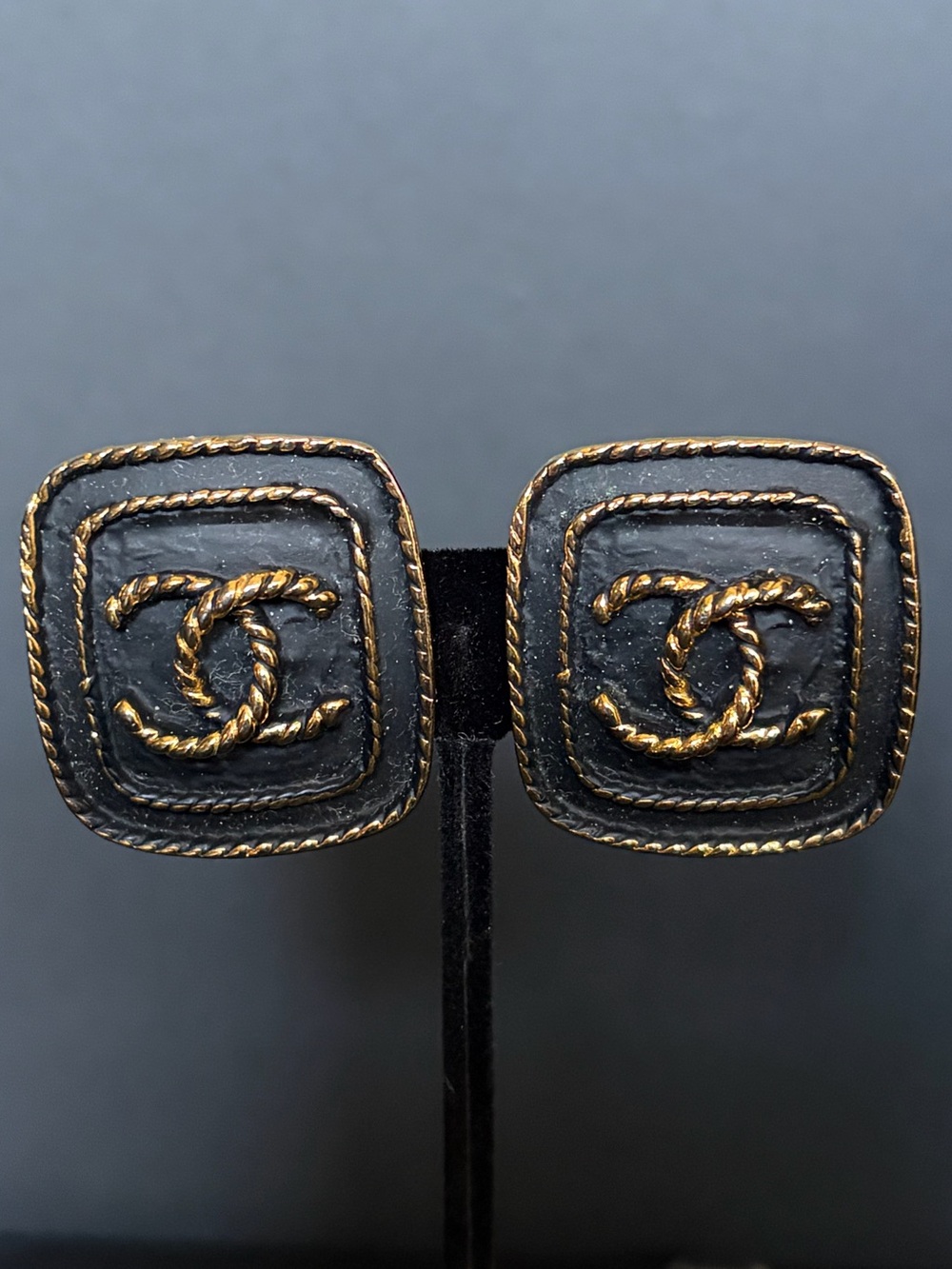 Chanel vintage clip on earrings